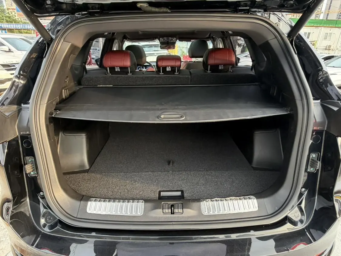 Jetour X70 PLUS 2022 1.6T DCT Pro+ 5 seat