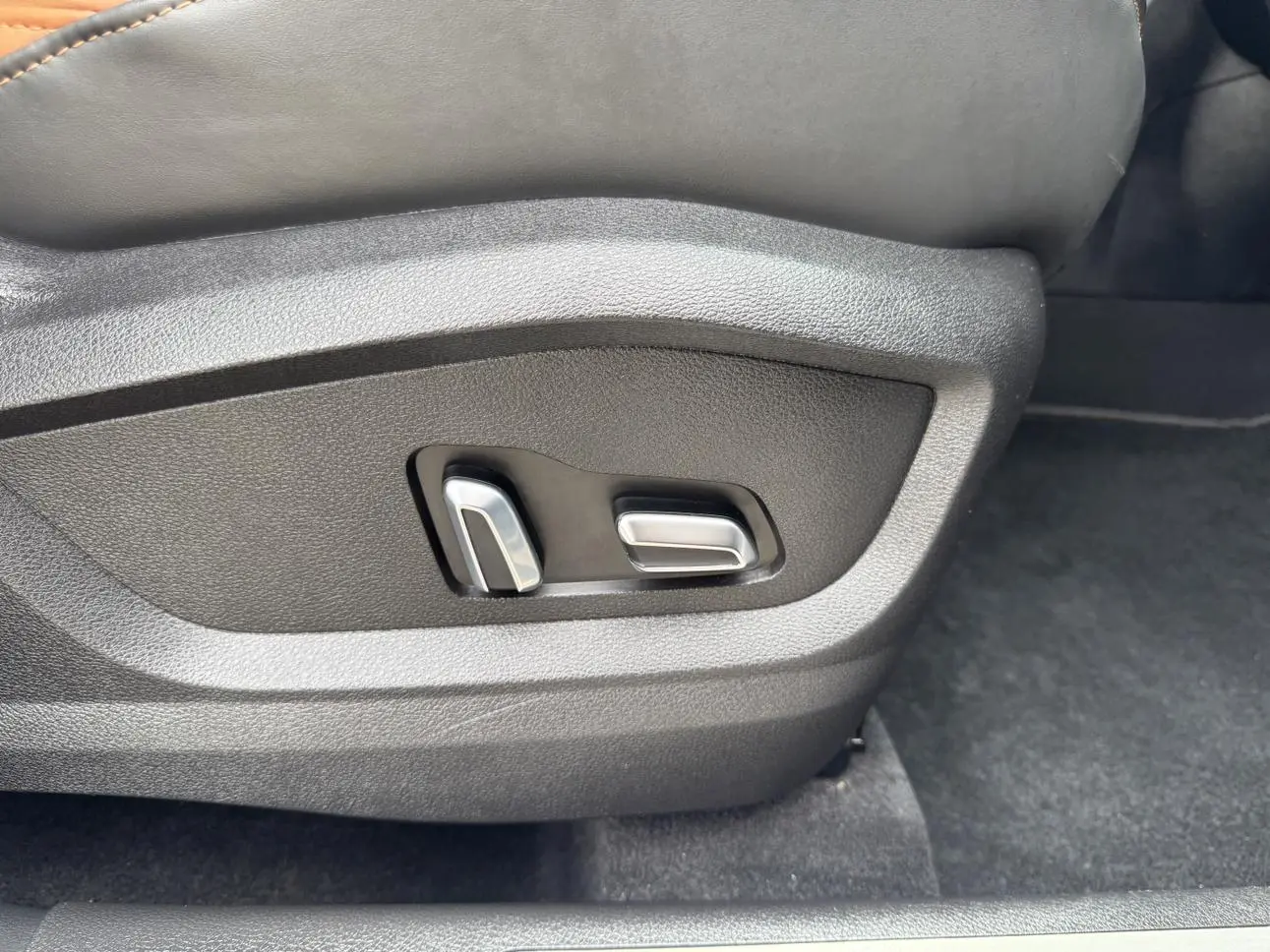 Chery Tiggo 8 2021 390TGDI Auto