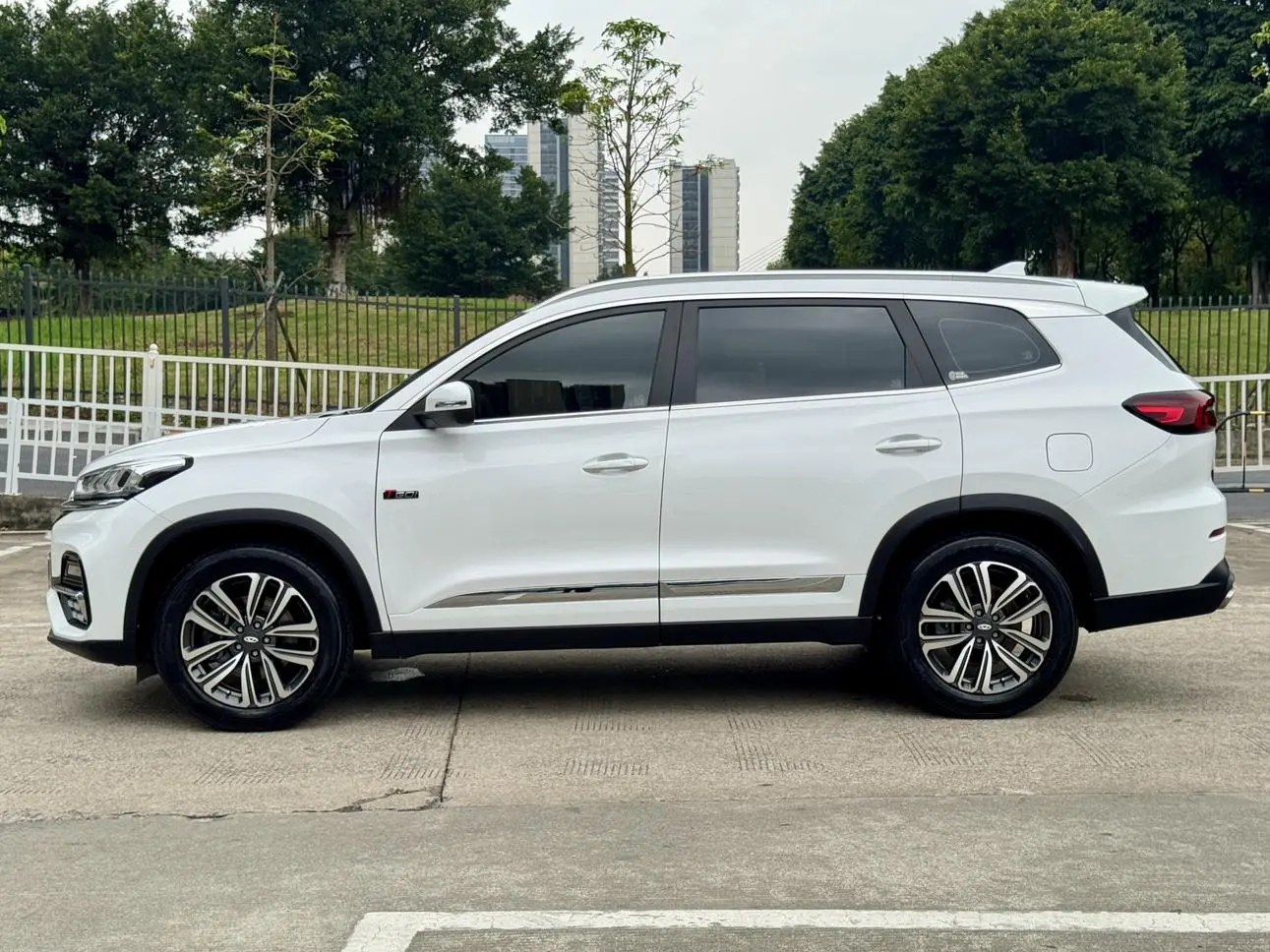 Chery Tiggo 8 2021 390TGDI Auto
