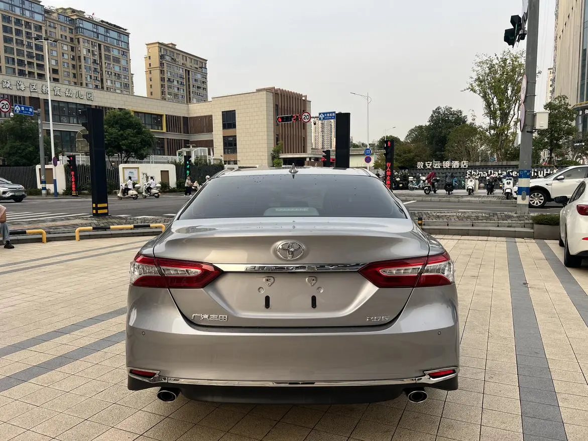 Toyota Camry 2023 2.0GVP Leading