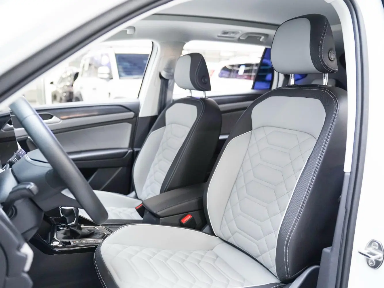 Volkswagen Tayron 2023 330TSI 2WD Luxury Plus