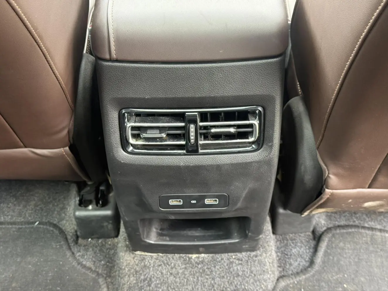 Jetour X90 PLUS 2021 1.6TD DCT