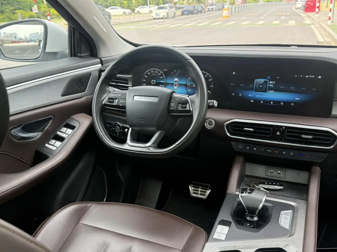 Jetour X90 PLUS 2021 1.6TD DCT
