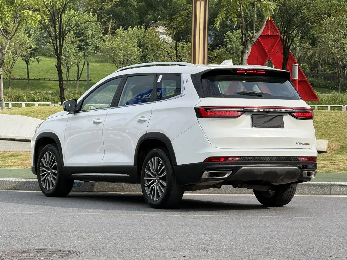 Jetour X90 PLUS 2021 1.6TD DCT