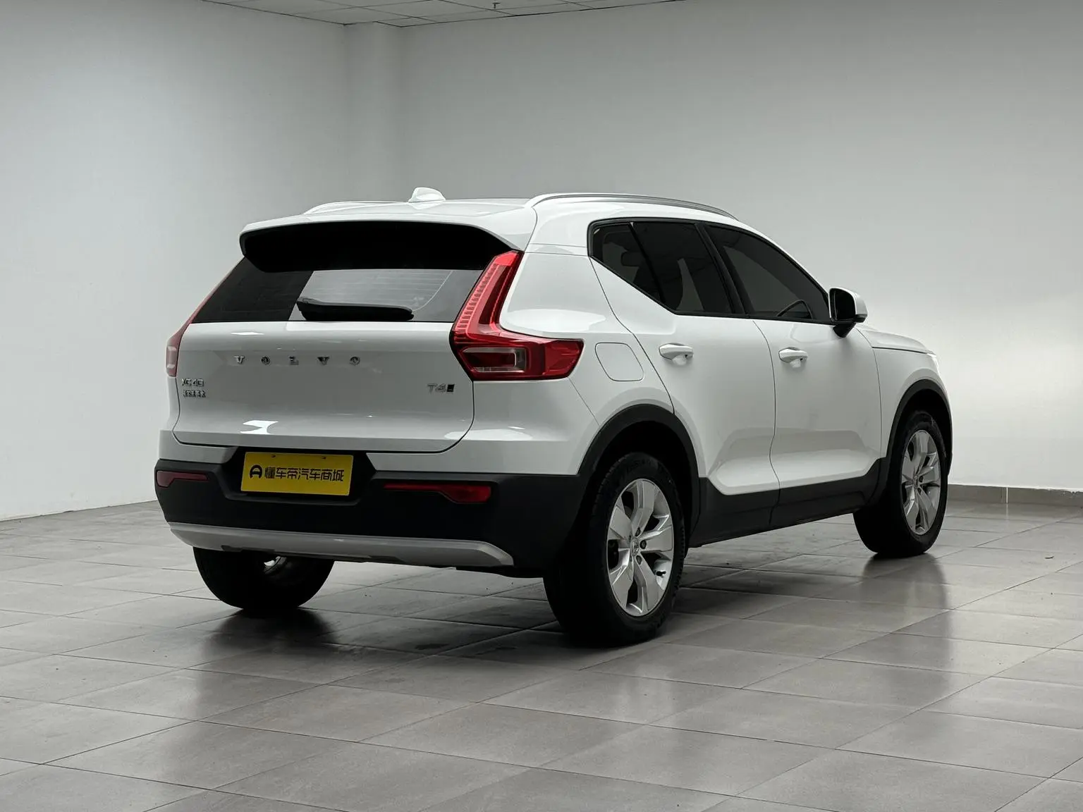 Volvo XC40 2021 T4 4WD Smart Drive Fashion