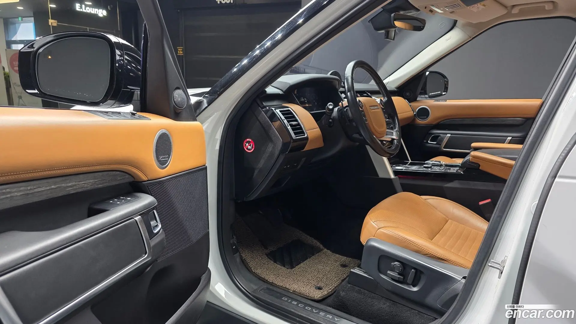 Land Rover Discovery 3.0 TD6 HSE Luxury