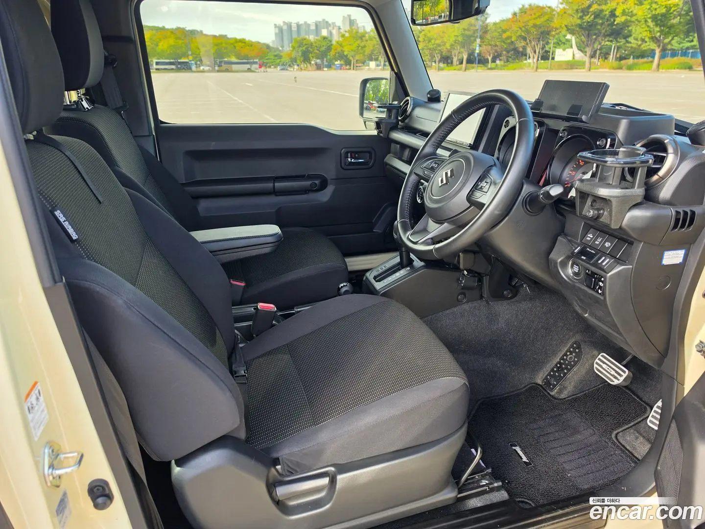 Suzuki Jimny 0.6