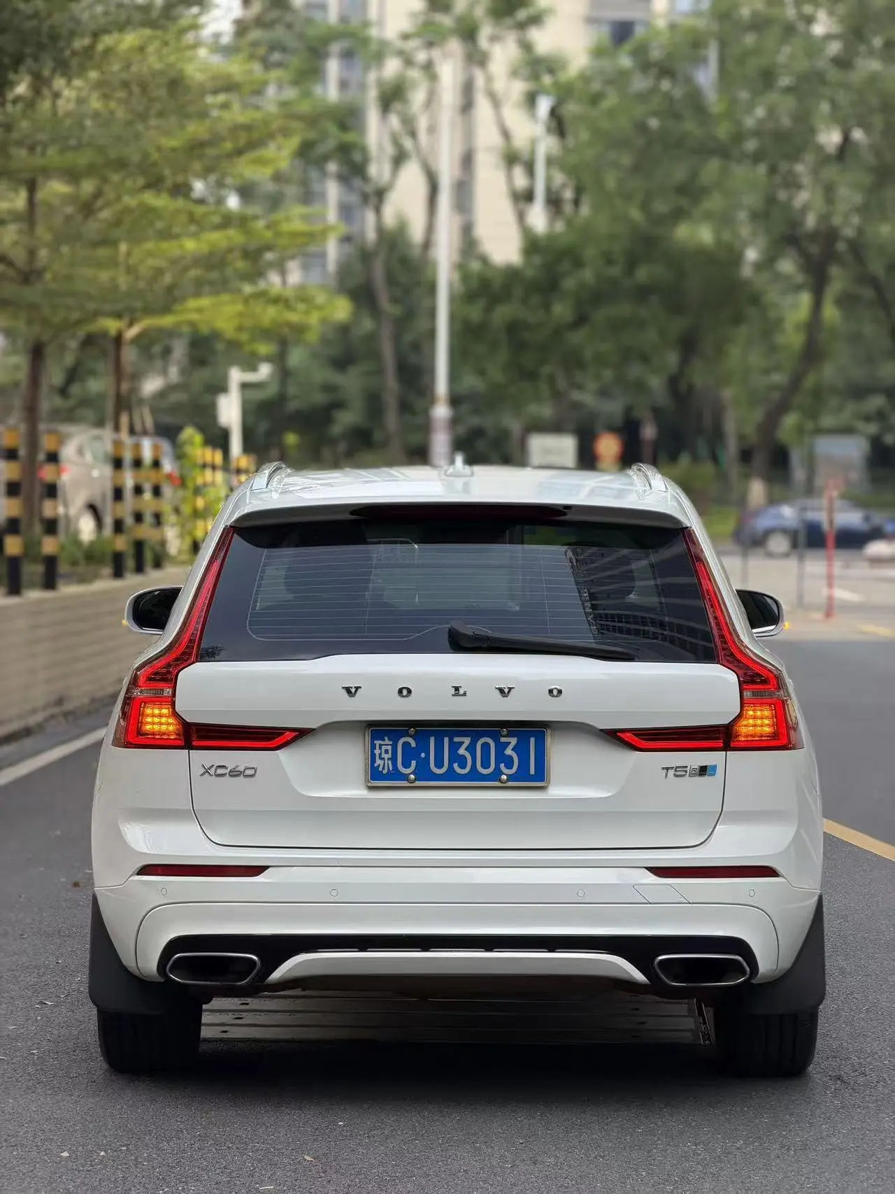 Volvo XC60 2019 T5 4WD Smart Sport China VI