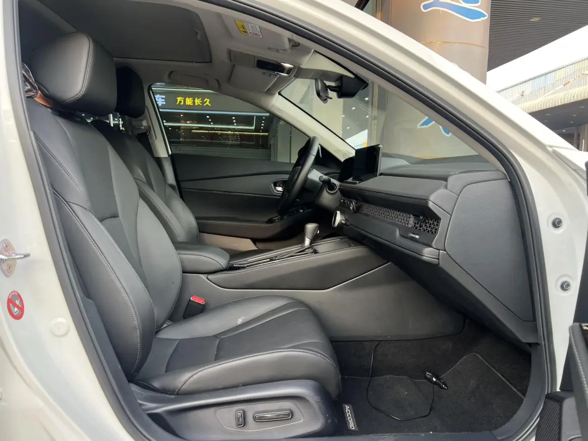 Honda Accord 2025 Sharp T Dynamic 260TURBO Luxury
