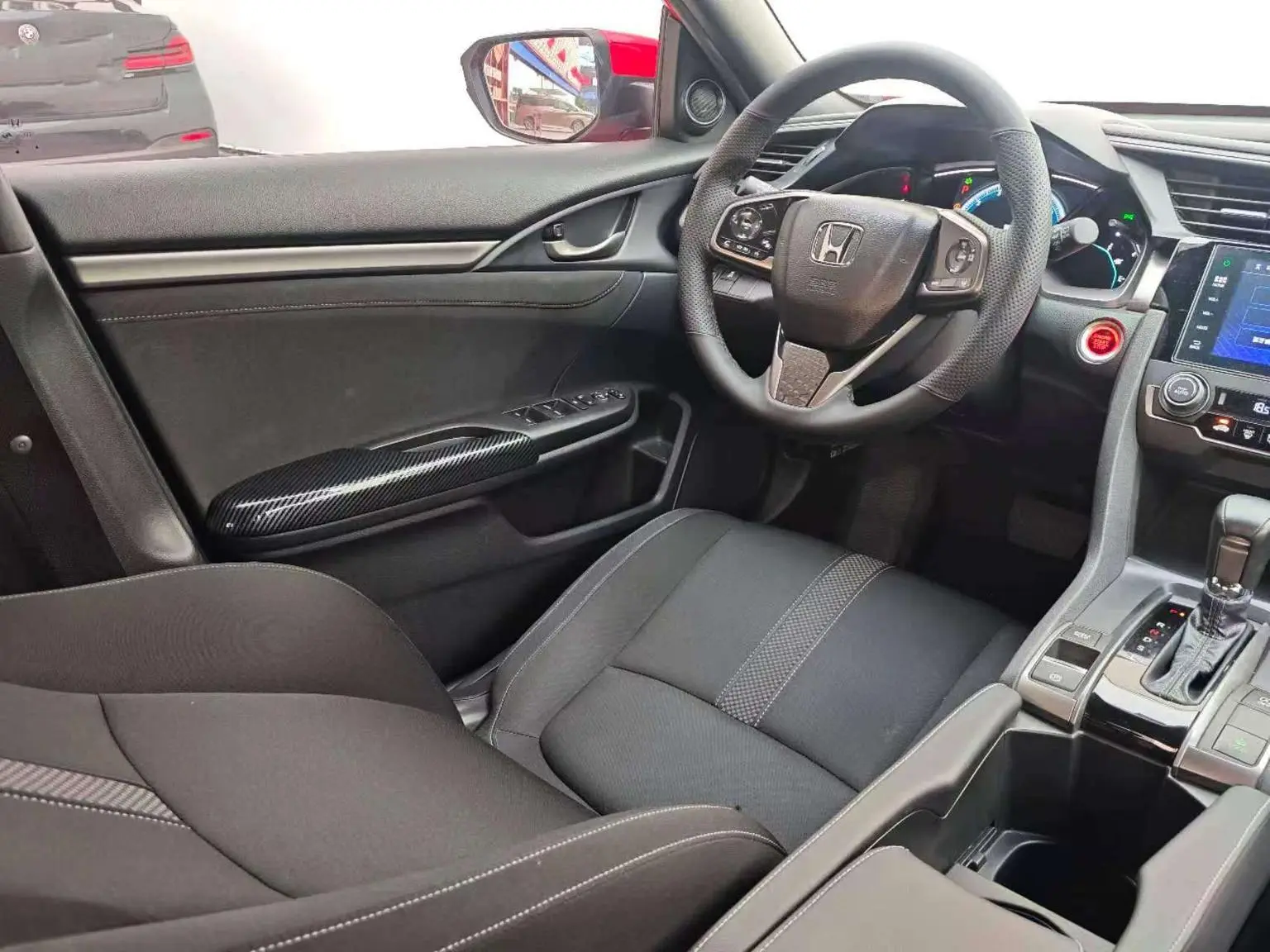 Honda Civic 2020 HATCHBACK 220TURBO CVT Sharp