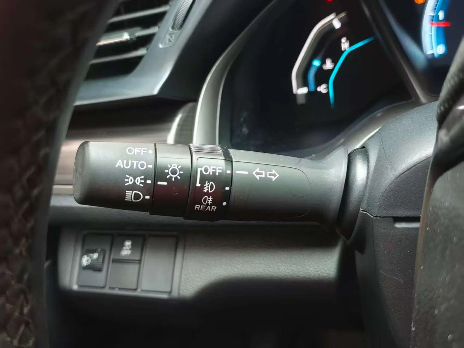 Honda Civic 2020 HATCHBACK 220TURBO CVT Sharp