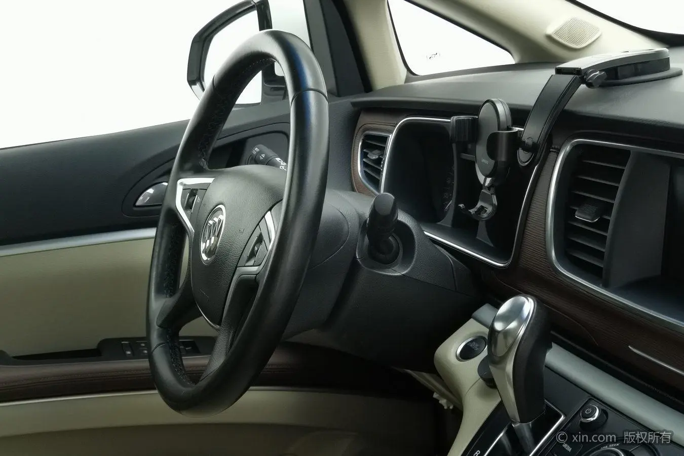 Buick GL8 2018 28T Premium China VI