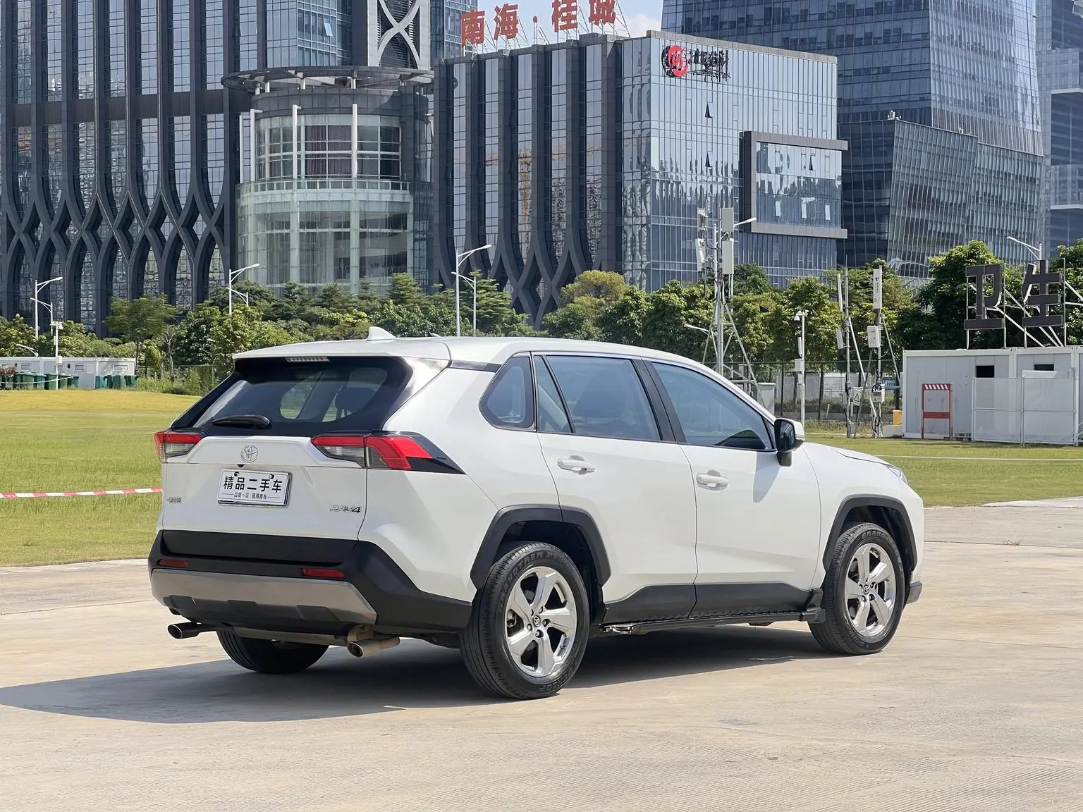 Toyota RAV4 RAV4 2022 2.0L CVT 2WD Fashion
