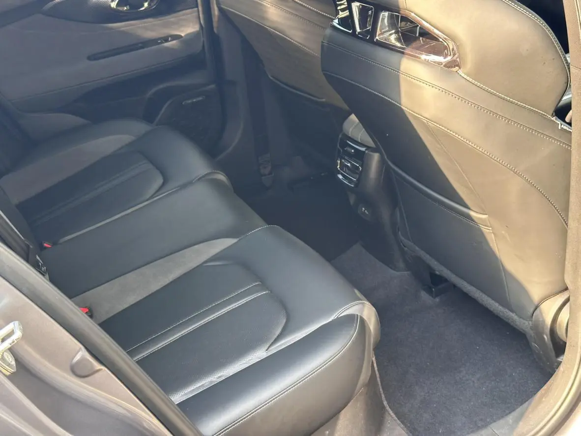 GAC Trumpchi Empow 2023 400T Auto R Pro