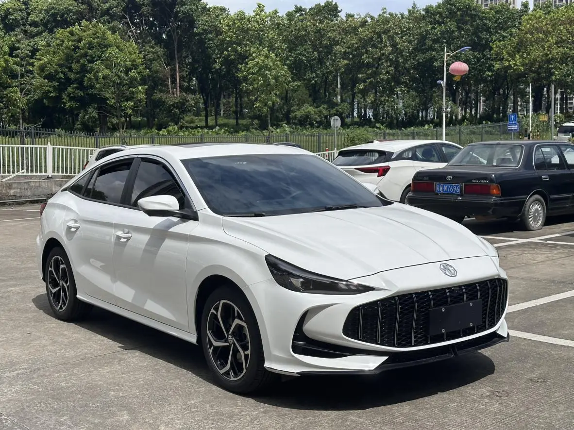 MG MG5 2025 300TGI Flagship