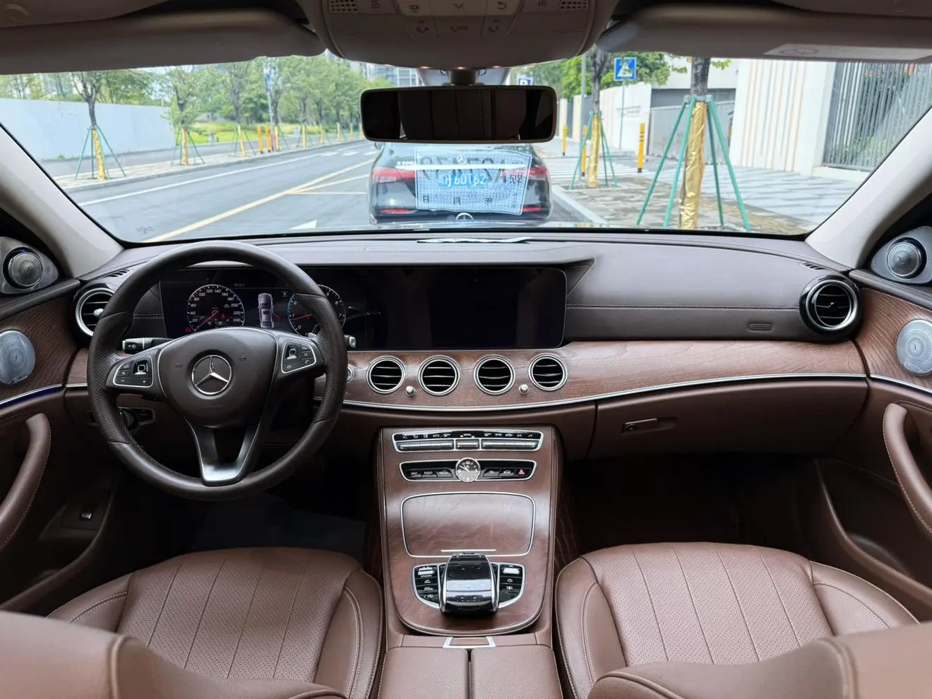 Mercedes-Benz E Class 2018 E 300 L Luxury