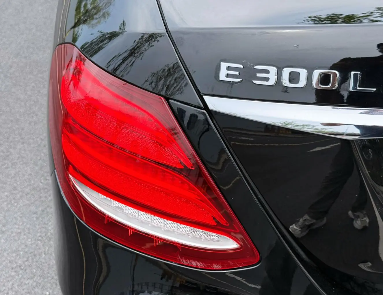 Mercedes-Benz E Class 2018 E 300 L Luxury