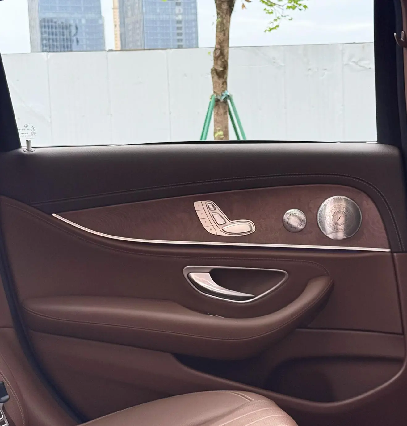 Mercedes-Benz E Class 2018 E 300 L Luxury