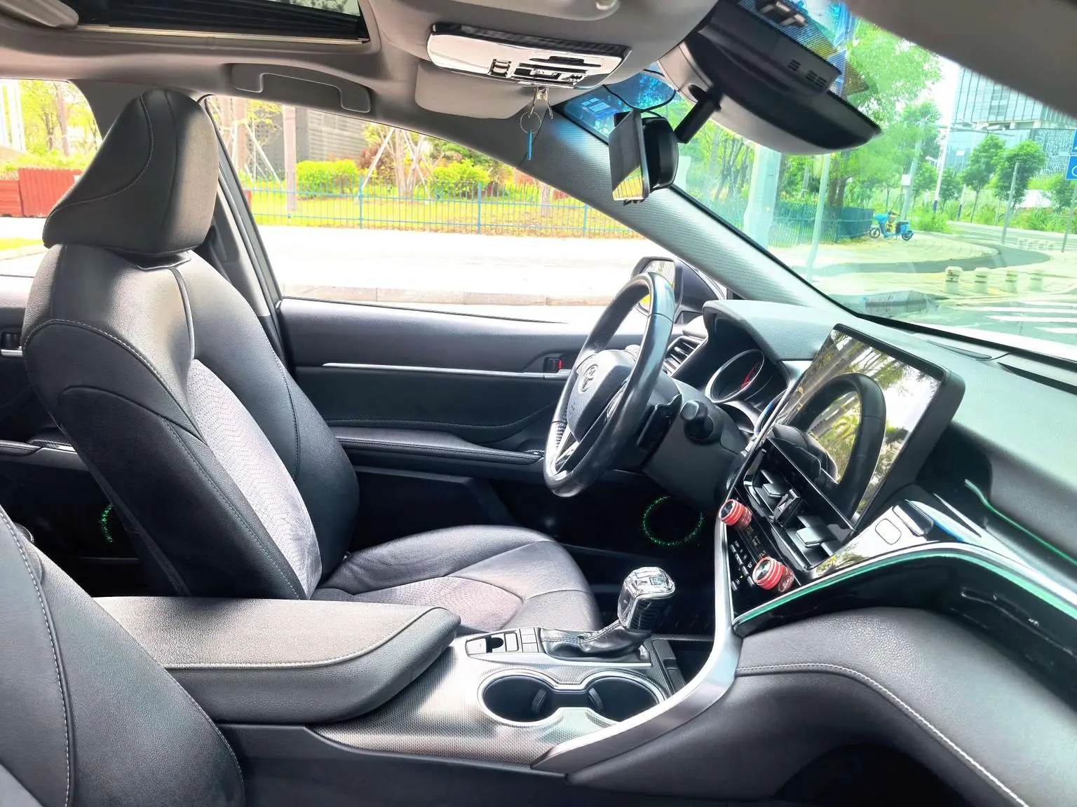 Toyota Camry 2021 2.0S