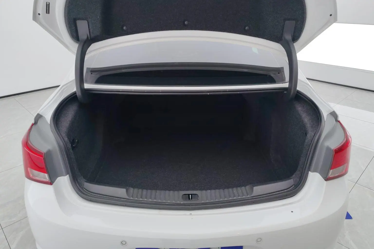 Buick Verano 2019 Sedan 20T DCT Elite