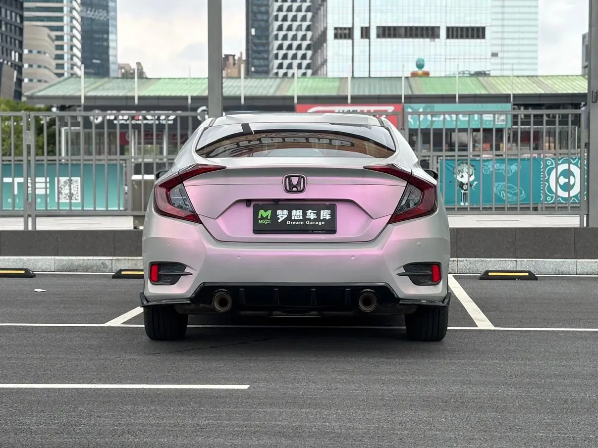 Honda Civic 2019 220TURBO CVT Dynamic Dynamic China VI