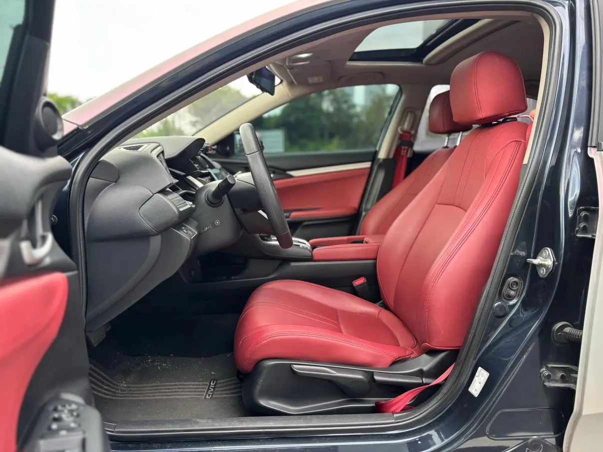 Honda Civic 2019 220TURBO CVT Dynamic Dynamic China VI