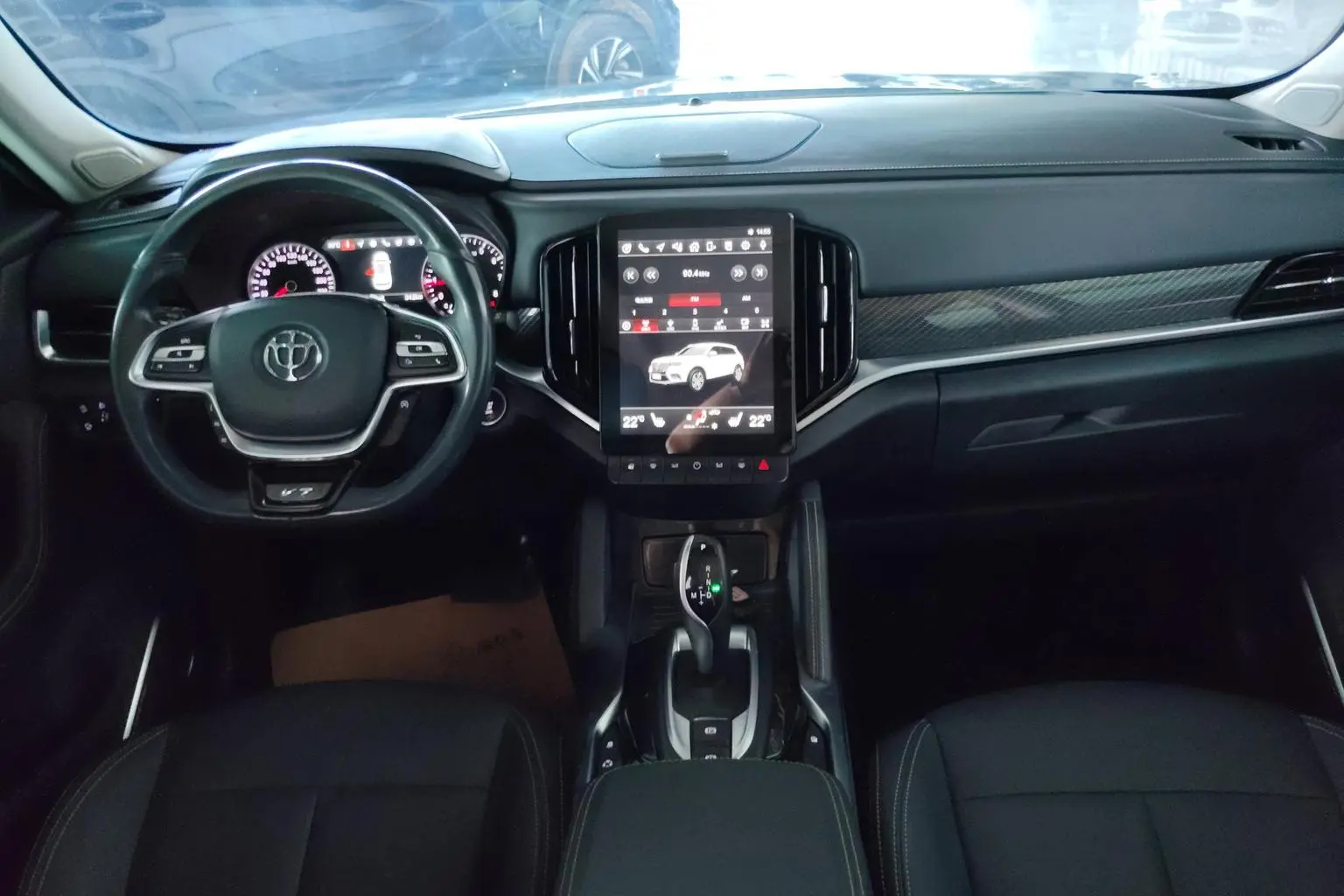 V7 2018 280T Auto Luxury 5 seat