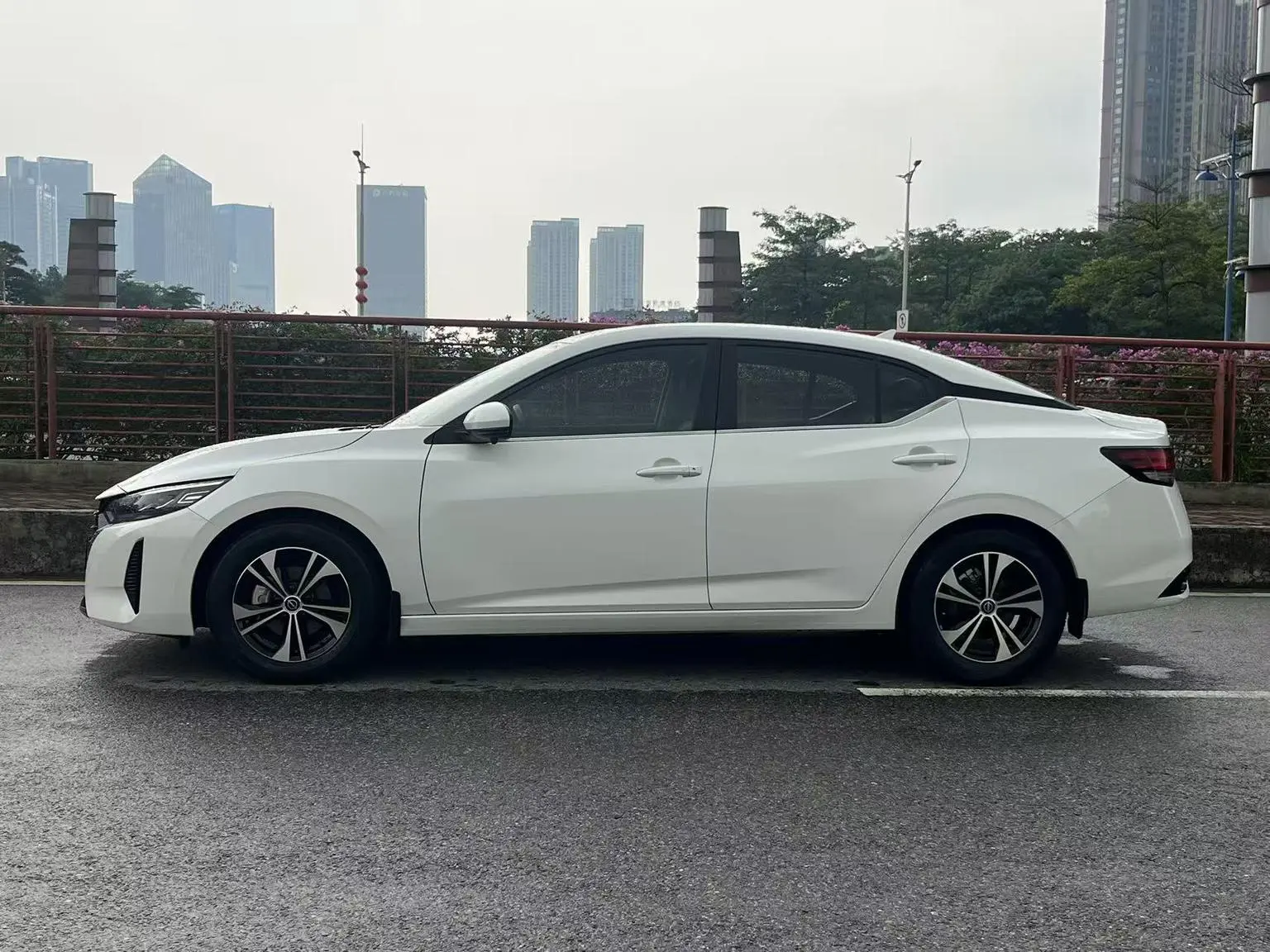 Nissan Sylphy 2023 1.6L CVT Comfort Plus