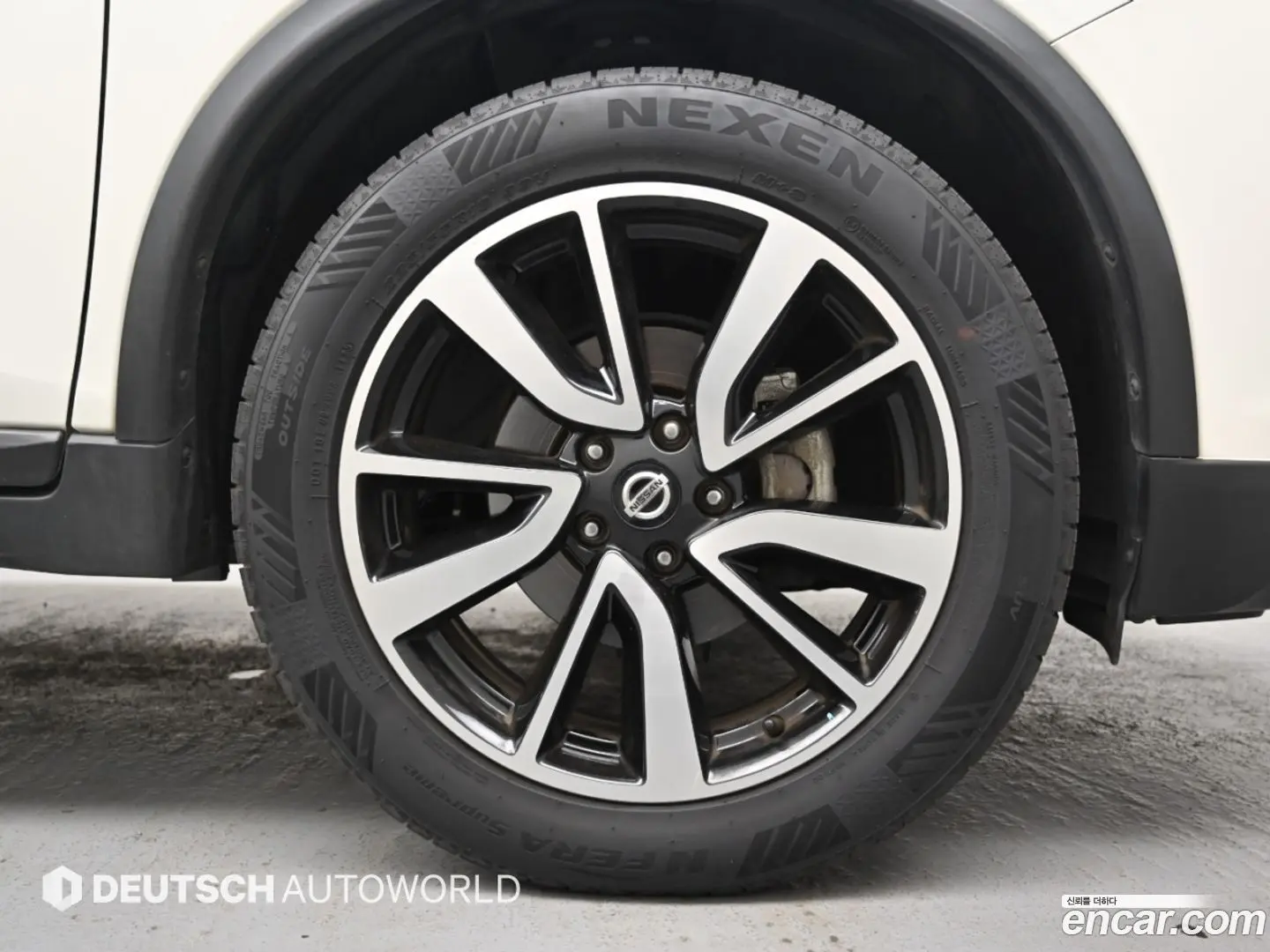 Nissan X-Trail 2.5 Tech 4WD