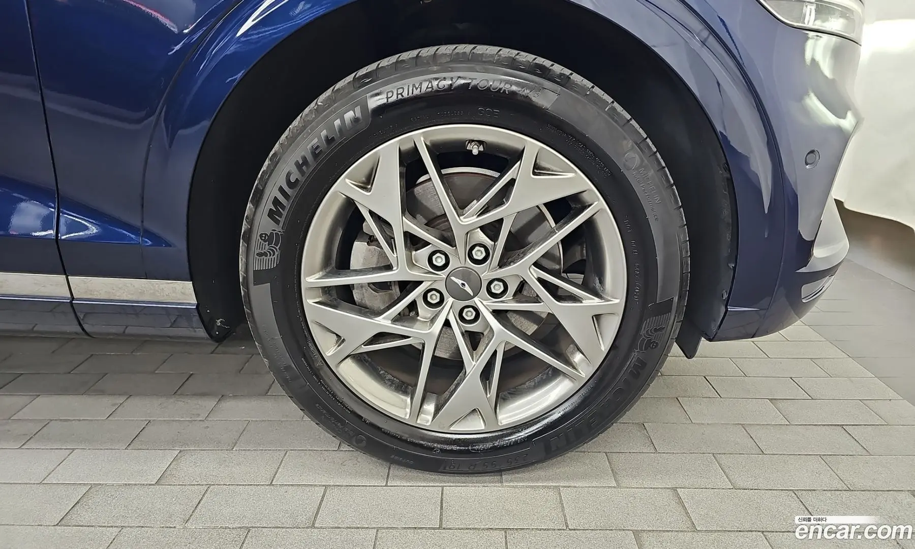Genesis GV70 2.5T Gasoline AWD