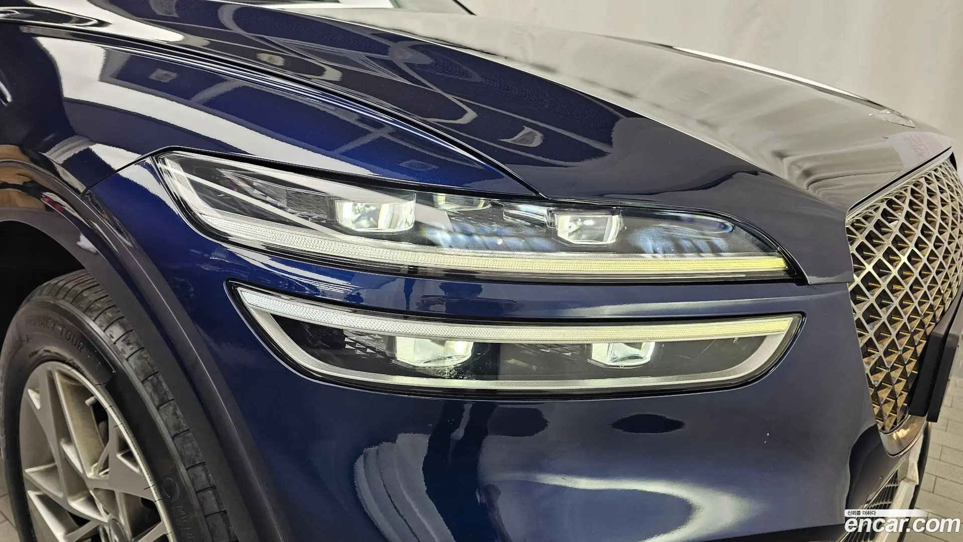 Genesis GV70 2.5T Gasoline AWD