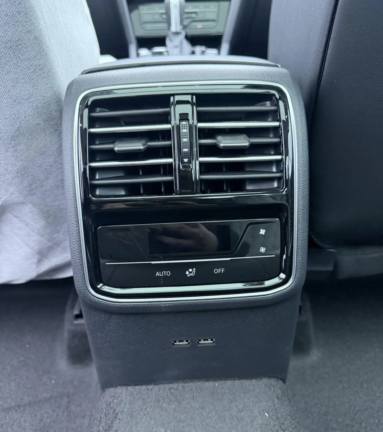 Volkswagen Magotan 2025 Facelift 280TSI DSG Luxury