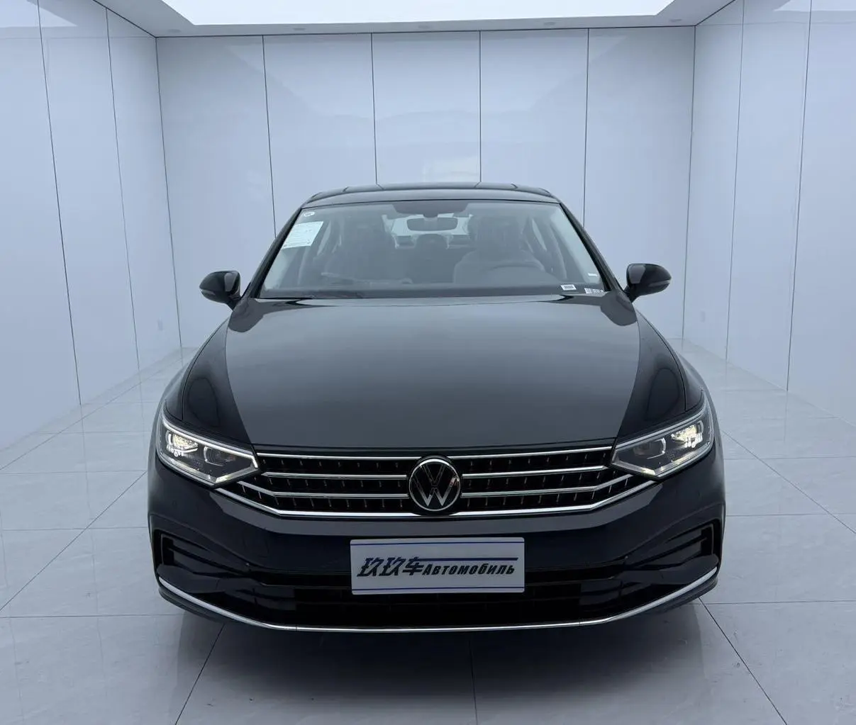 Volkswagen Magotan 2025 Facelift 280TSI DSG Luxury