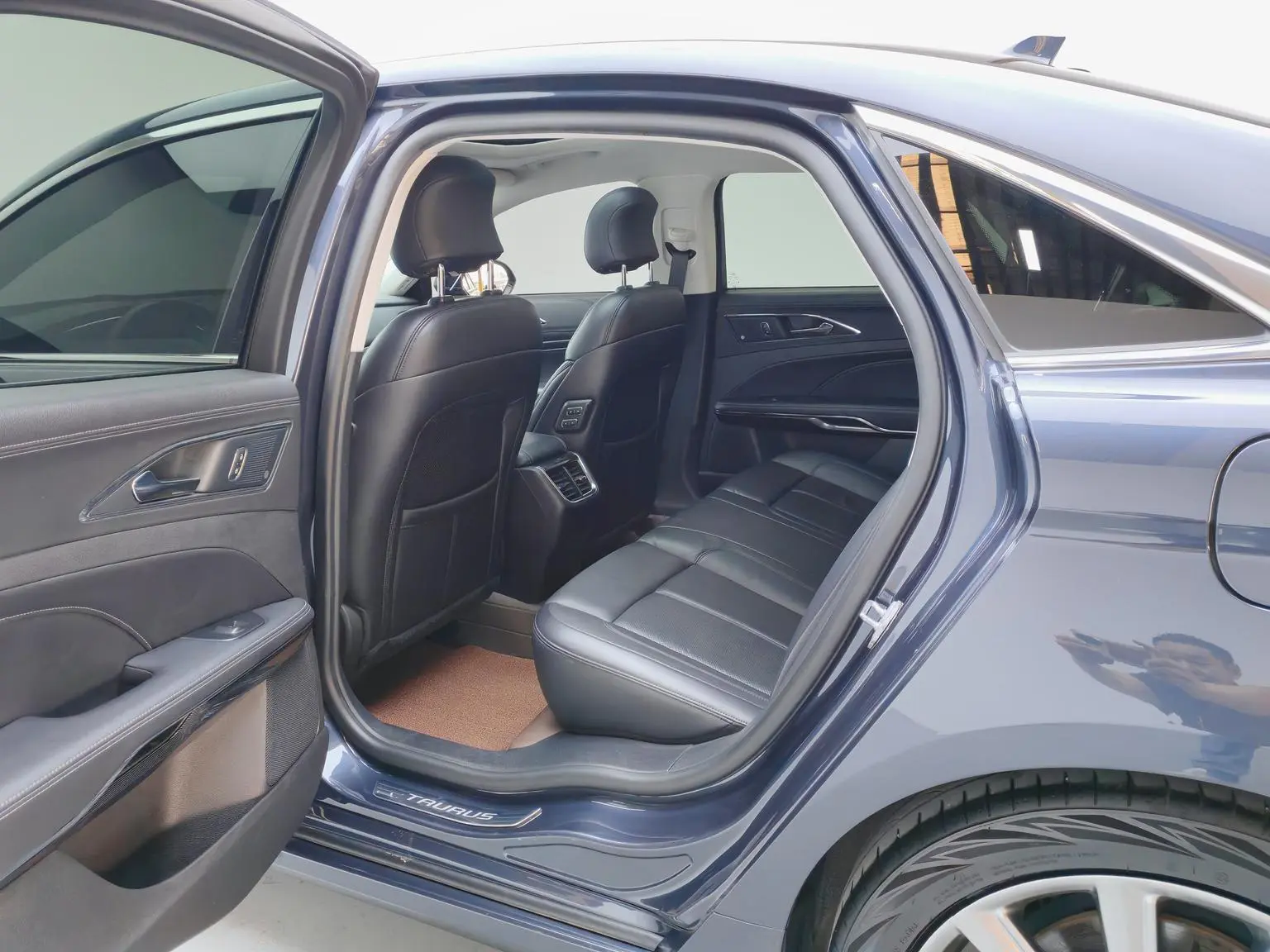 Ford seat 2019 EcoBoost 245 Premium Plus