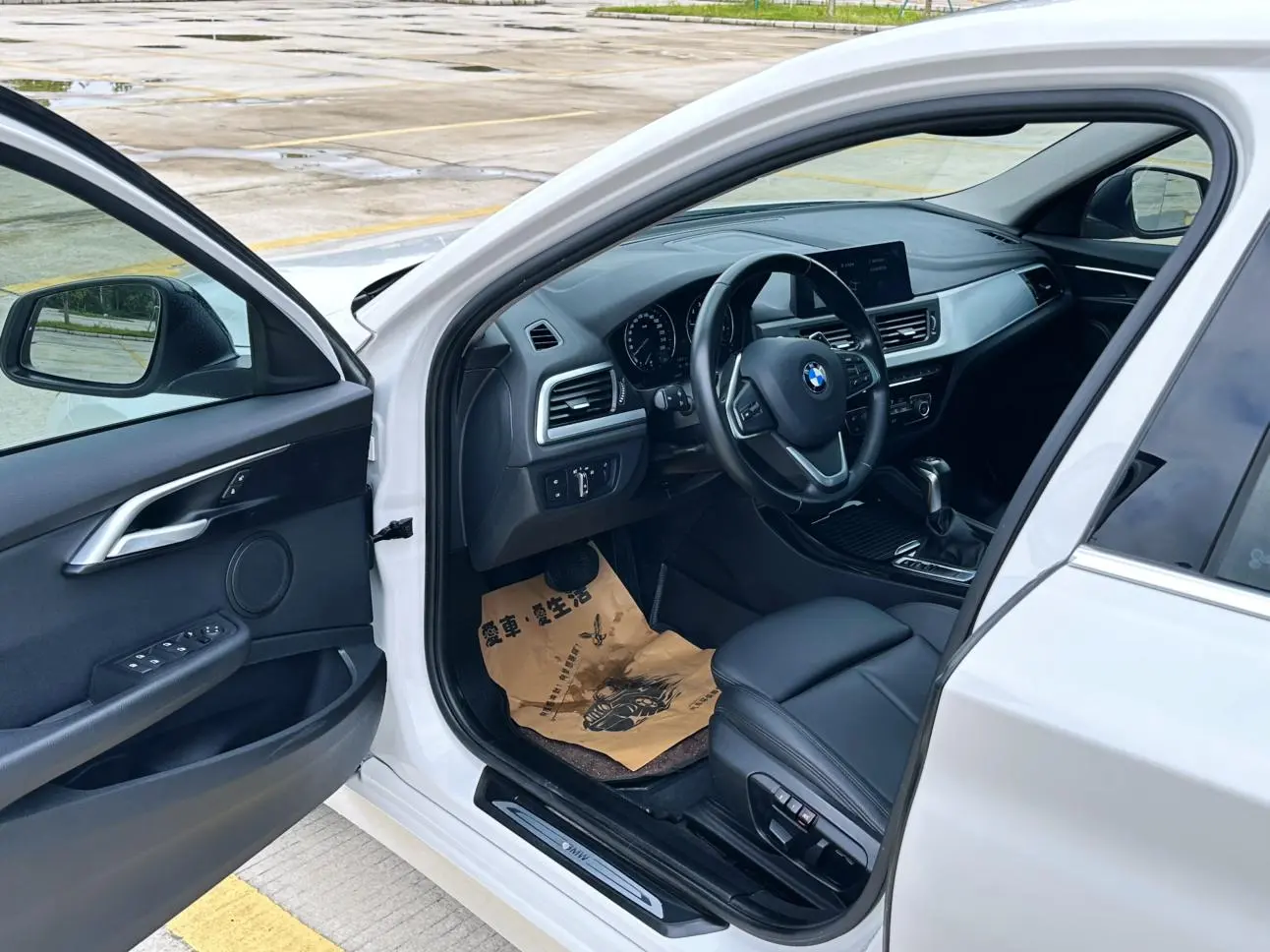 BMW 1 Series 2018 120i Design Package