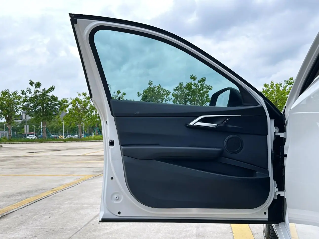 BMW 1 Series 2018 120i Design Package