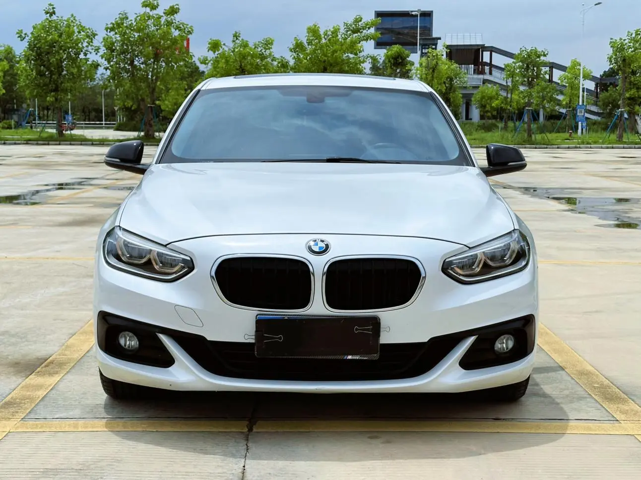 BMW 1 Series 2018 120i Design Package