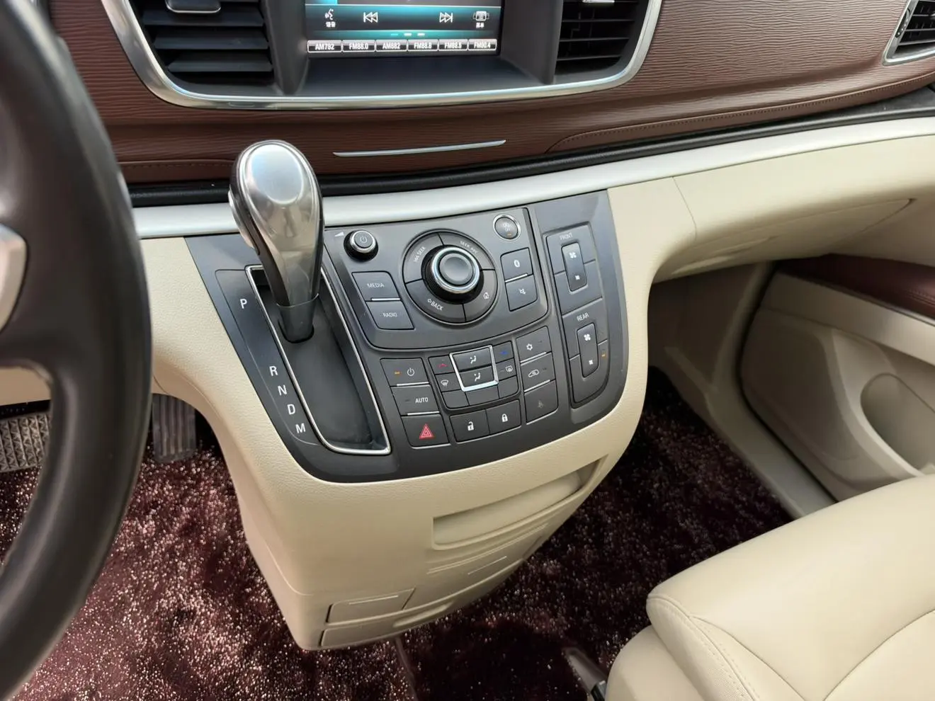 Buick GL8 2018 28T Luxury China VI