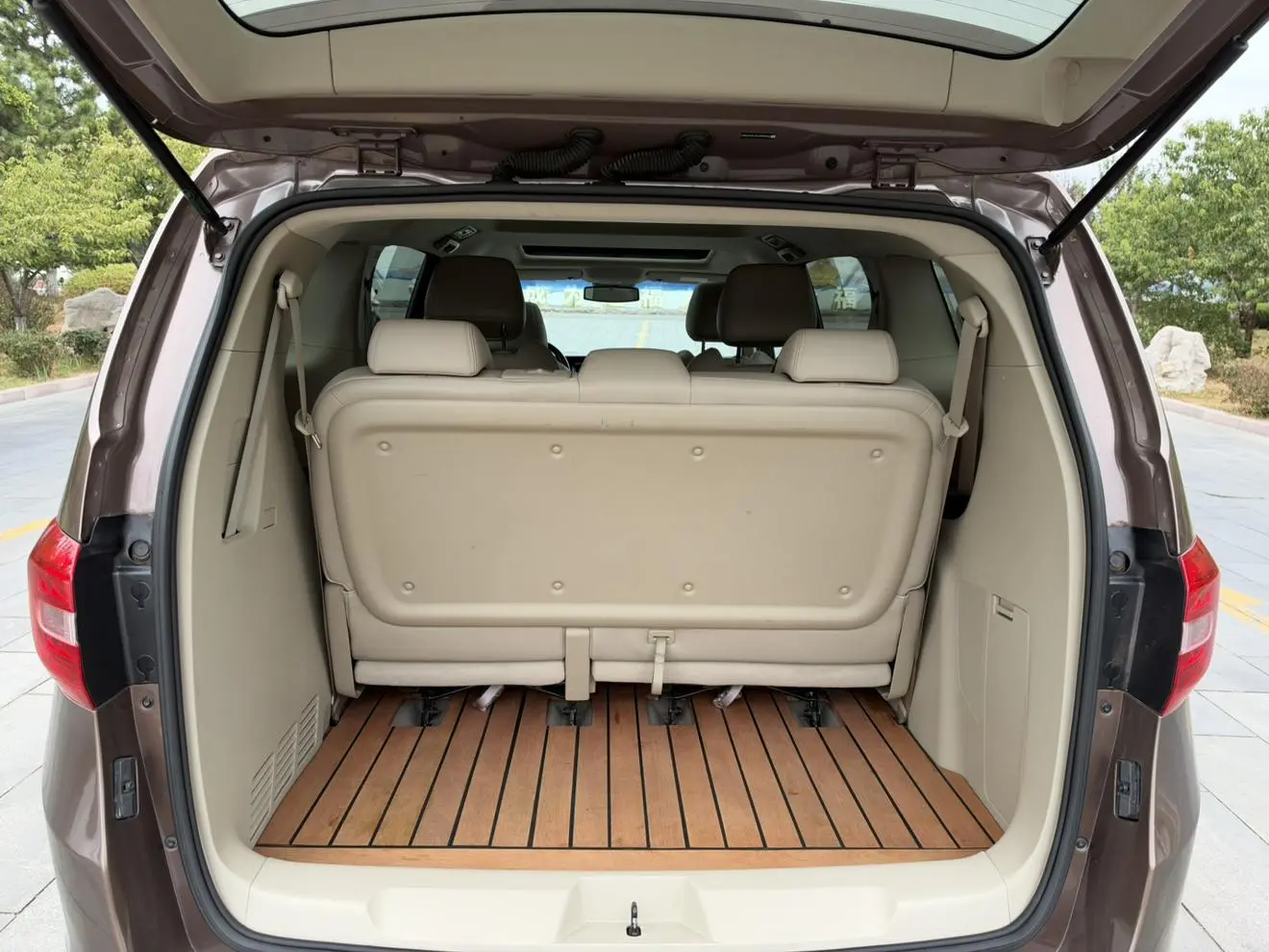 Buick GL8 2018 28T Luxury China VI