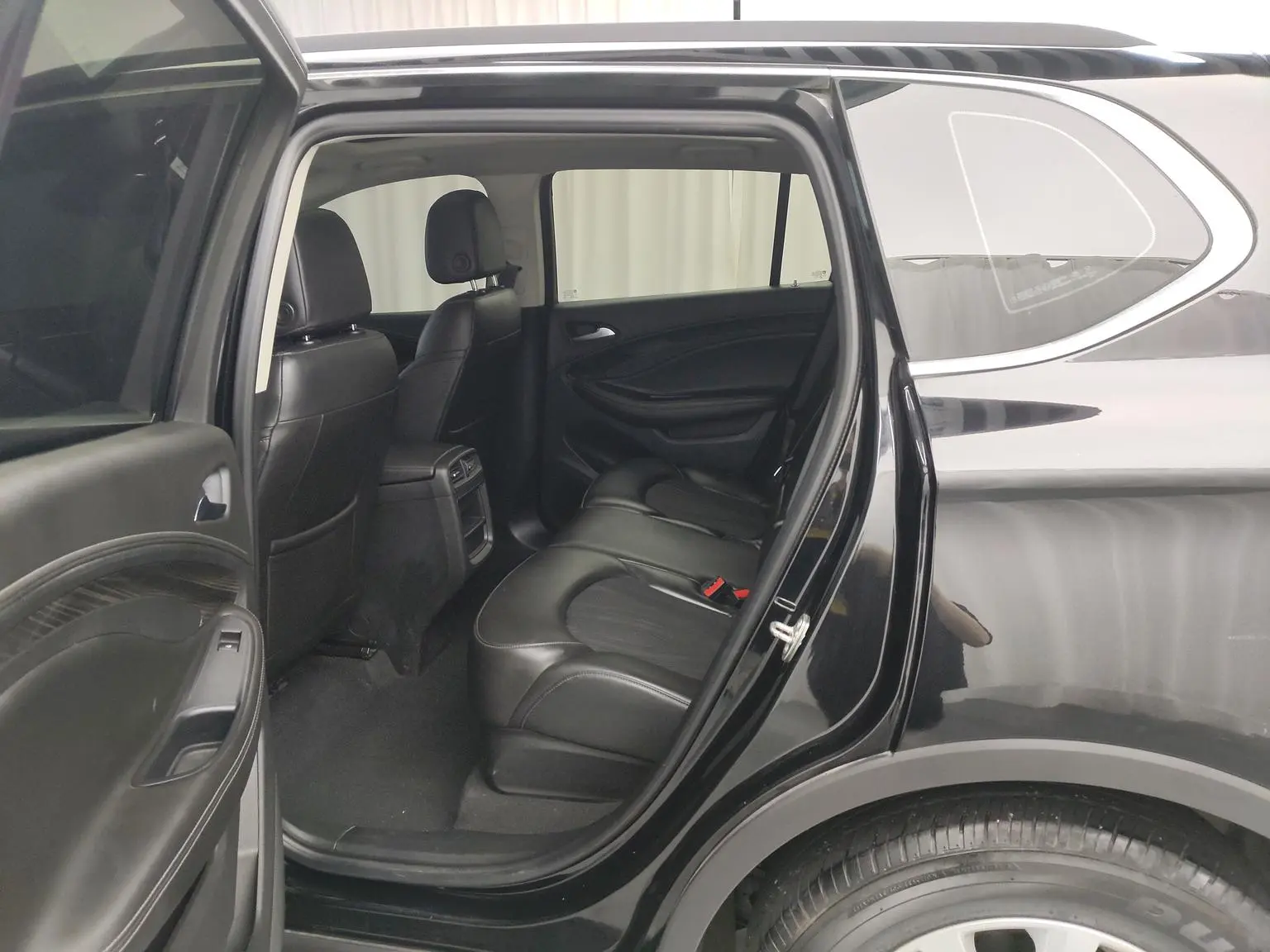 Buick Envision 2021 532T 2WD Leading