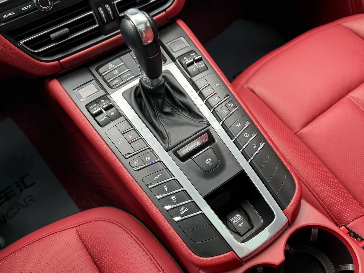 Porsche Macan 2020 Macan 2.0T
