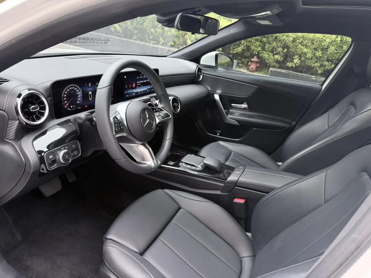 Mercedes-Benz A Class 2023 A 200 L Sport Sedan Fashion