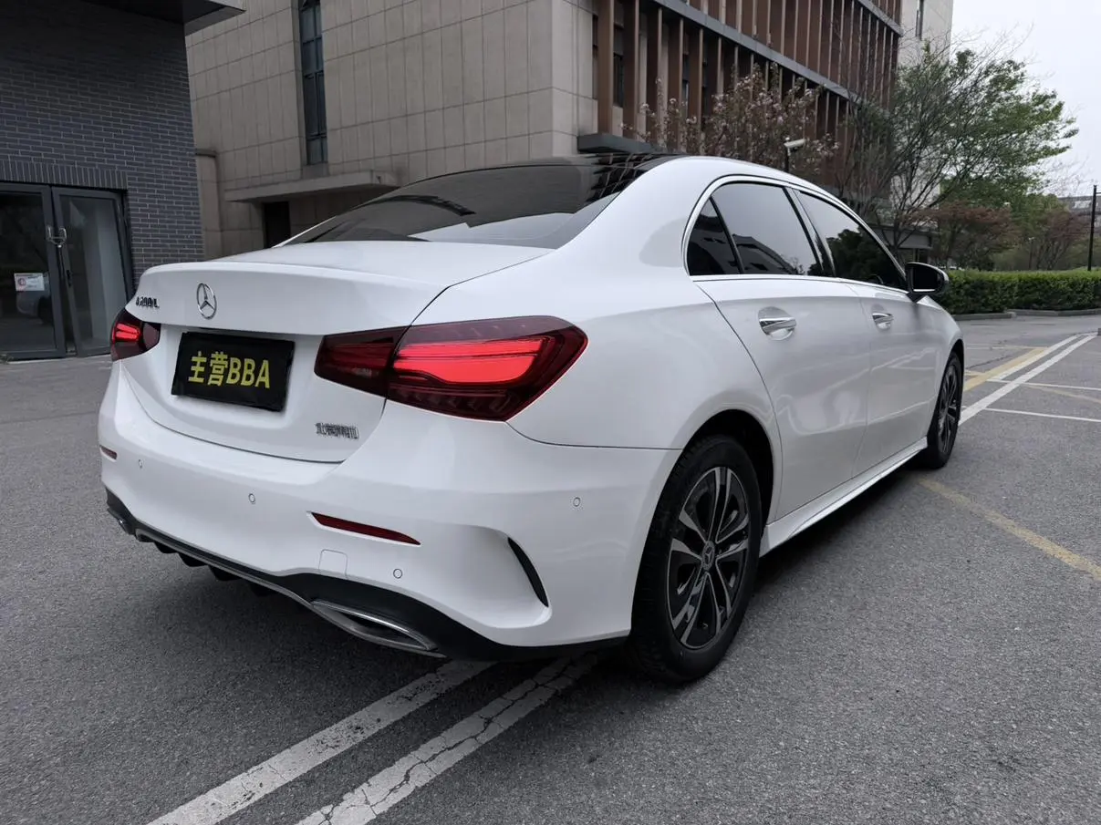 Mercedes-Benz A Class 2023 A 200 L Sport Sedan Fashion