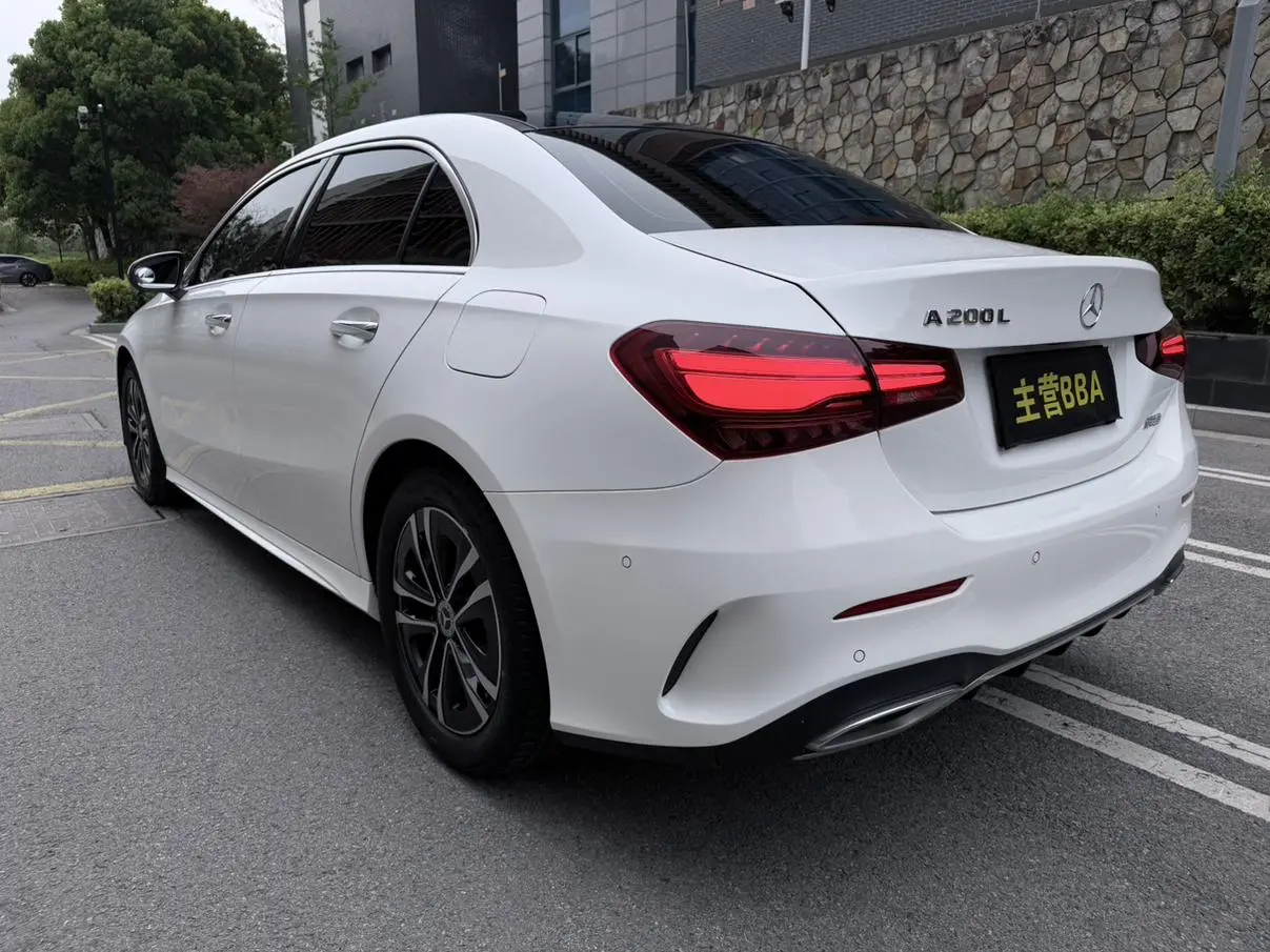 Mercedes-Benz A Class 2023 A 200 L Sport Sedan Fashion