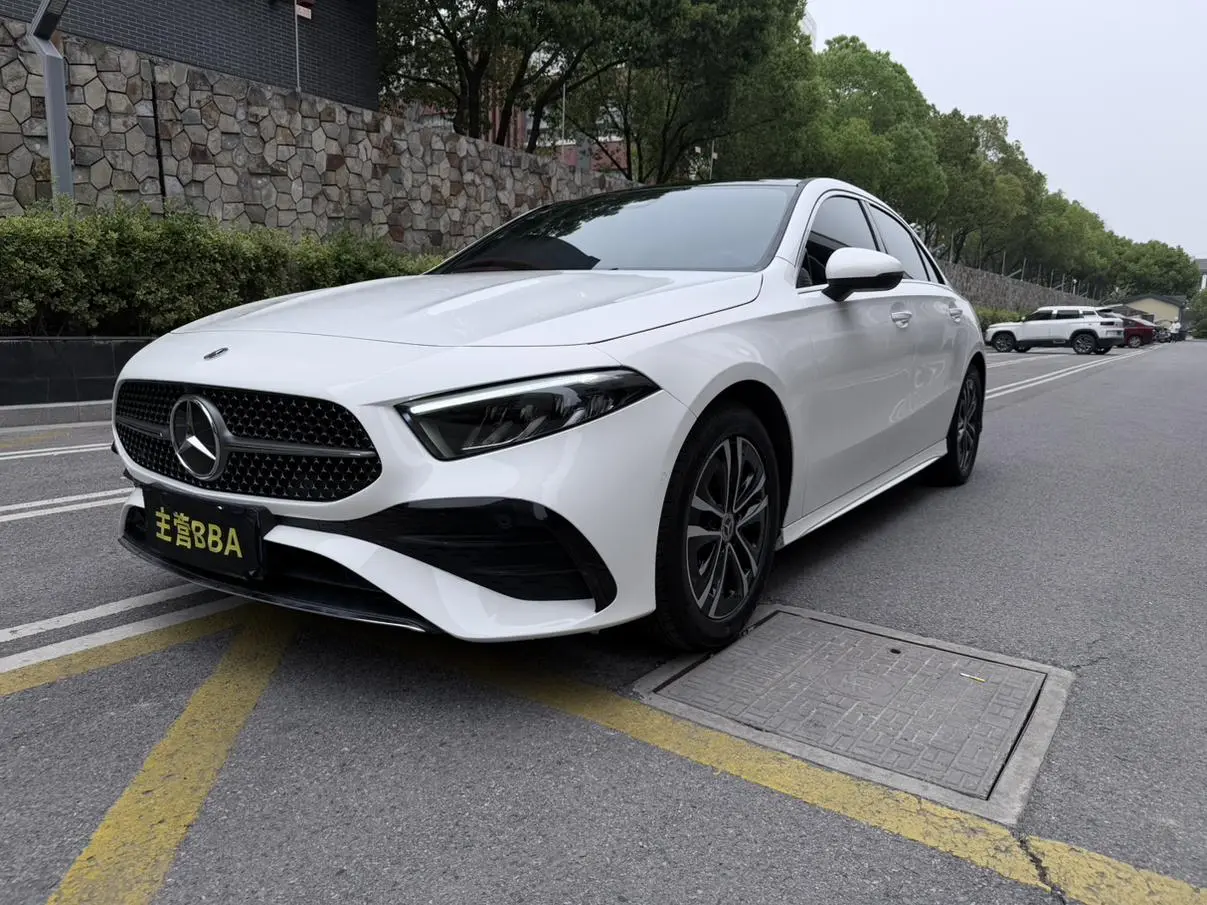Mercedes-Benz A Class 2023 A 200 L Sport Sedan Fashion