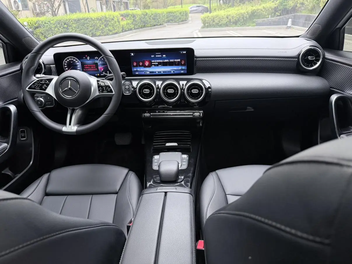 Mercedes-Benz A Class 2023 A 200 L Sport Sedan Fashion