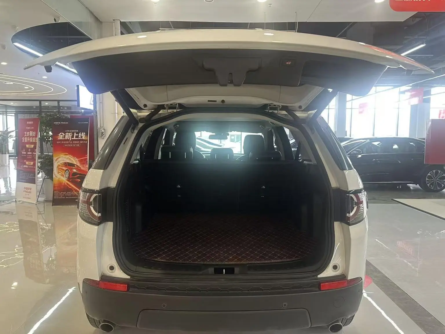Land Rover Discovery Sport 2018 240PS PURE