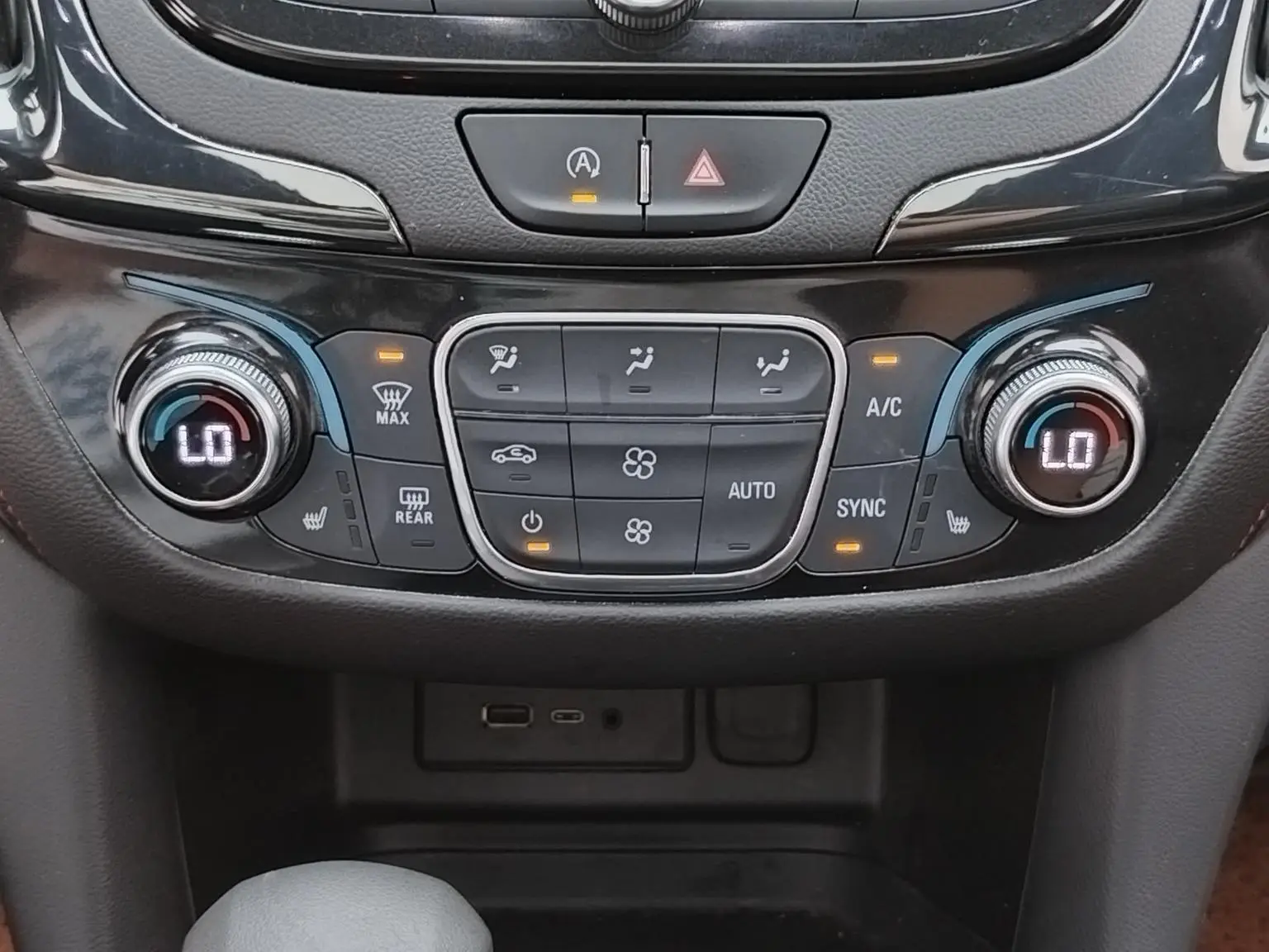 Chevrolet Equinox 2021 550T RS Smart