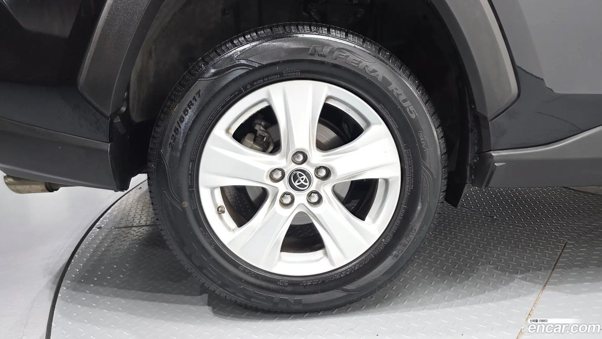 Toyota RAV4 2.5 2WD