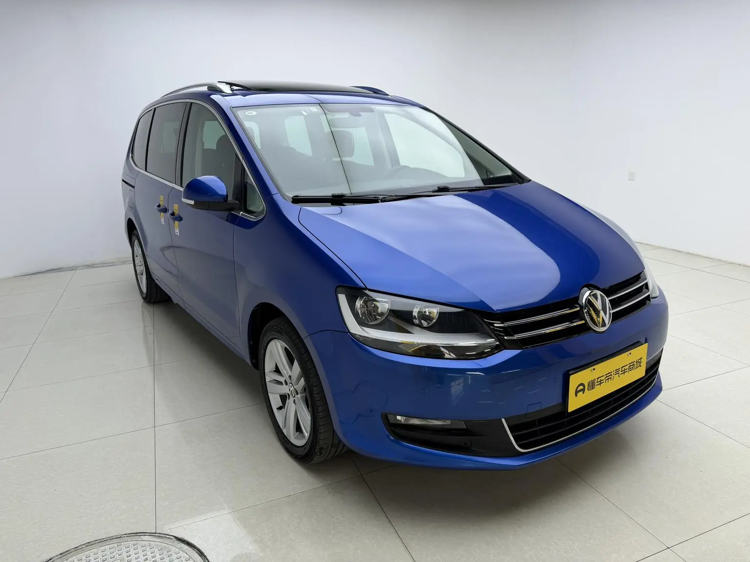 Volkswagen Sharan 2018 Facelift 380TSI 6 seat